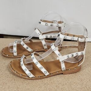 TAHARI girls white and tan studded gladiator sandals (size 13)